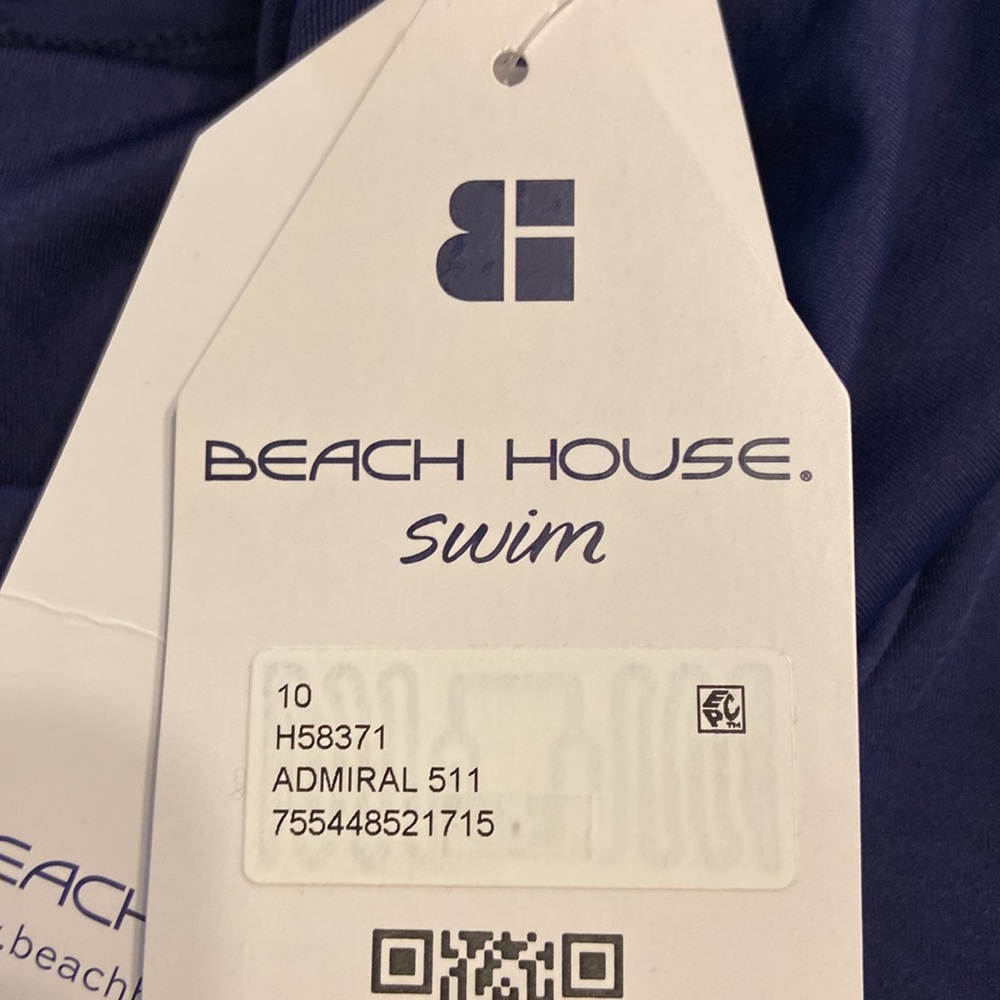 Beach House Swim size 10 bottom/ Skorts brand new with tag color navy blue - Picture 11 of 12